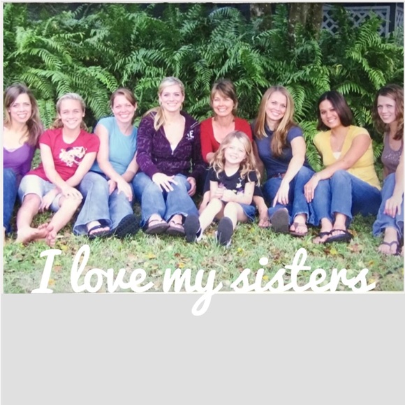 Meet your Posher, Hannah - Picture 4 of 6